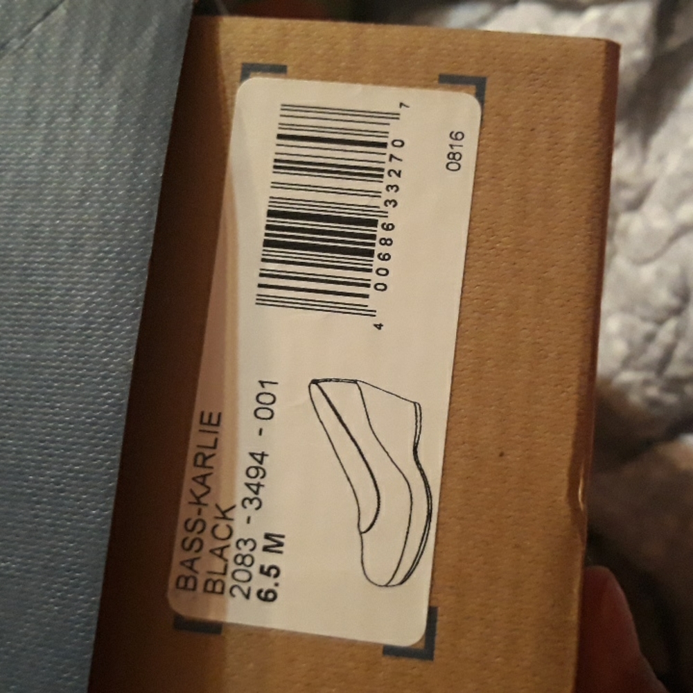 Bass 6.5M wedge shoes black